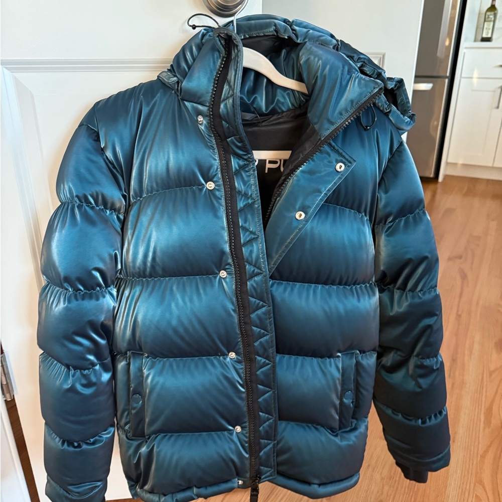 Aritzia Super Puff